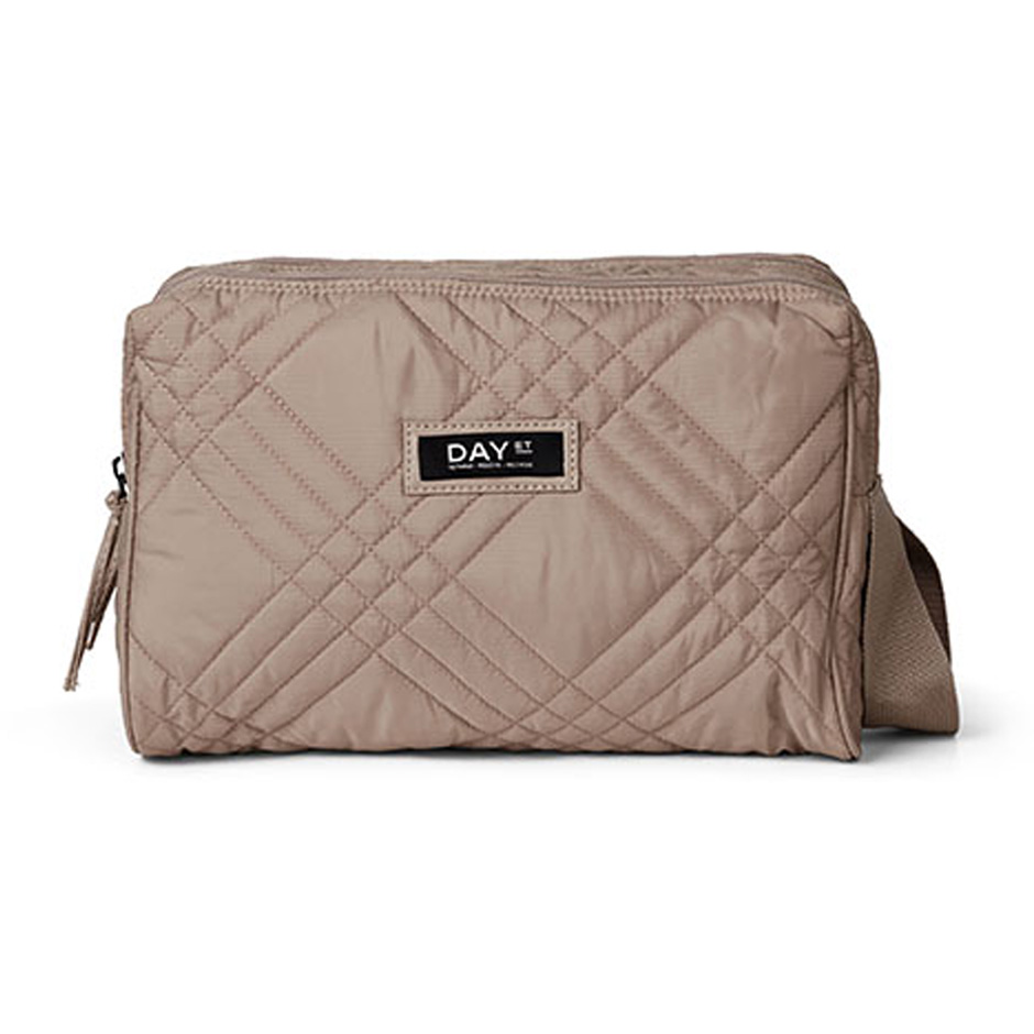 Gweneth RE-Q Baru Beauty B