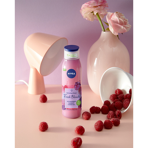 Nivea Fresh Blends Raspberry Shower Gel
