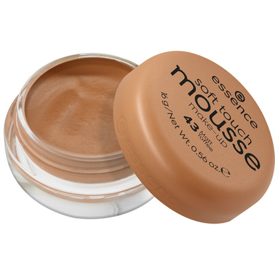 essence Soft Touch Mousse Make-up